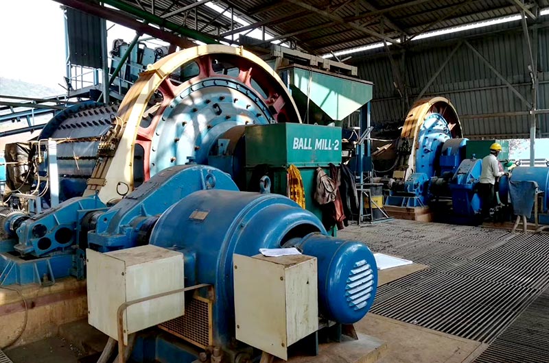 Fote ball mill working on site