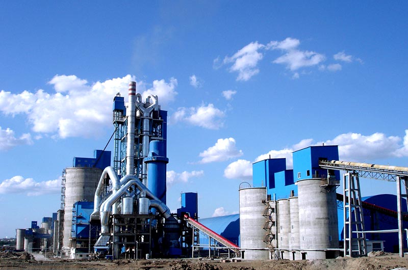 Cement grinding plant on working plant