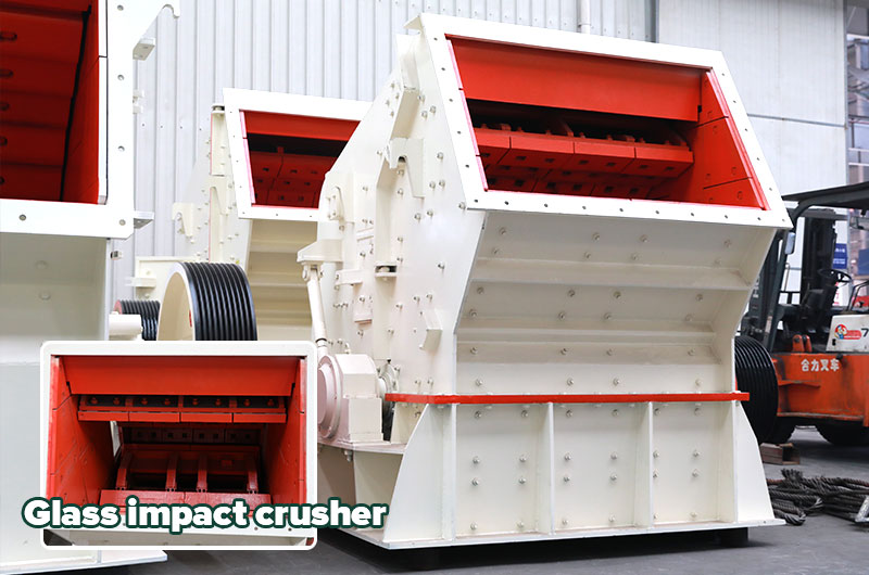 Glass impact crusher