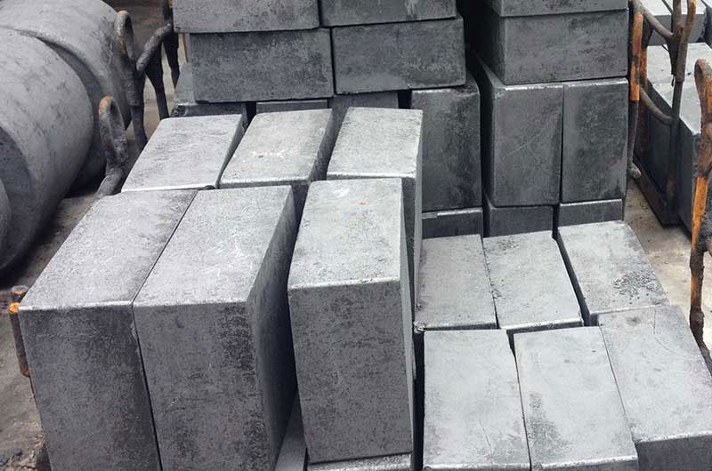 Graphite Refractory Bricks & Blocks