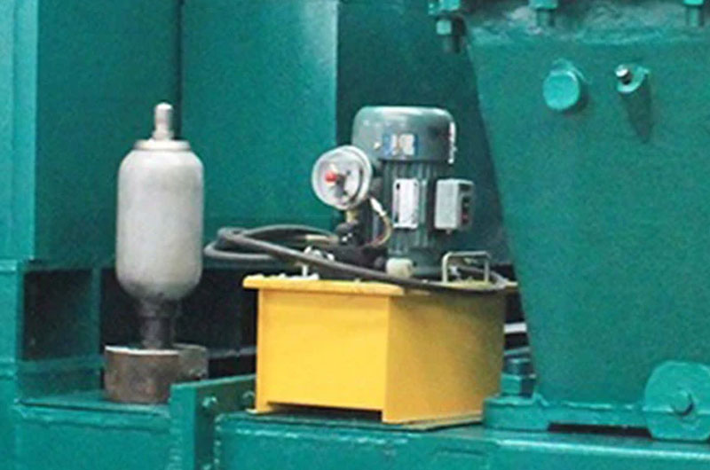 Hydraulic station