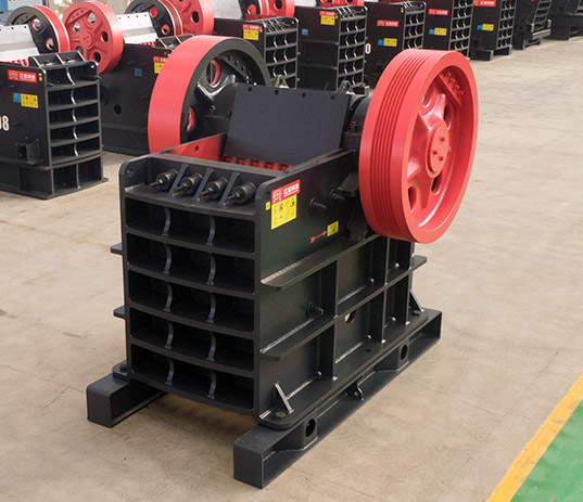 Jaw crusher — primary crushing