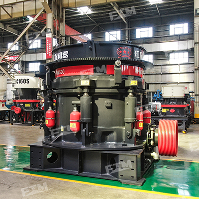 كسارة مخروطية لسحق خام الذهب بدقة Cone crusher for fine crushing gold ore