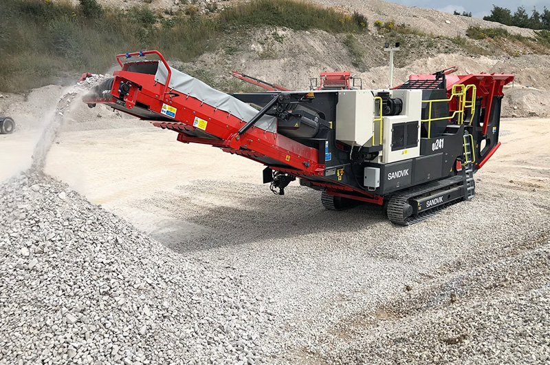 Sandvik hard rock crusher