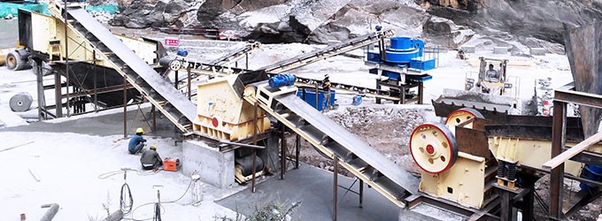 How to Control the Discharge Size in Crushing Stone and Sand?
