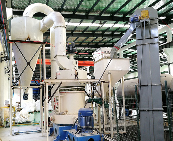 Powder Grinding Plant Scene pictures